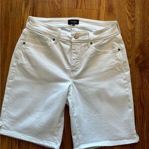 NYDJ white shorts